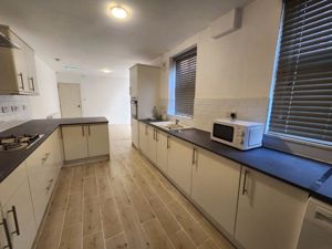 Photo 18- click for photo gallery